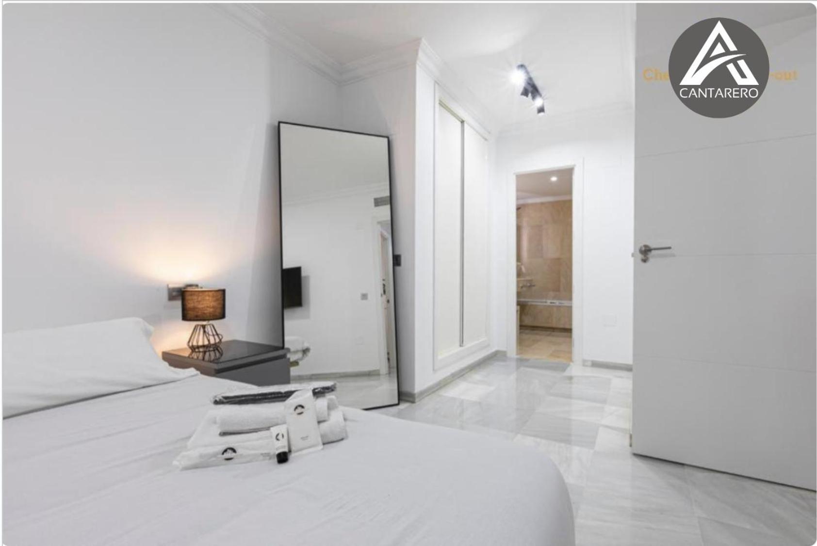 Golden Mille Apartment *